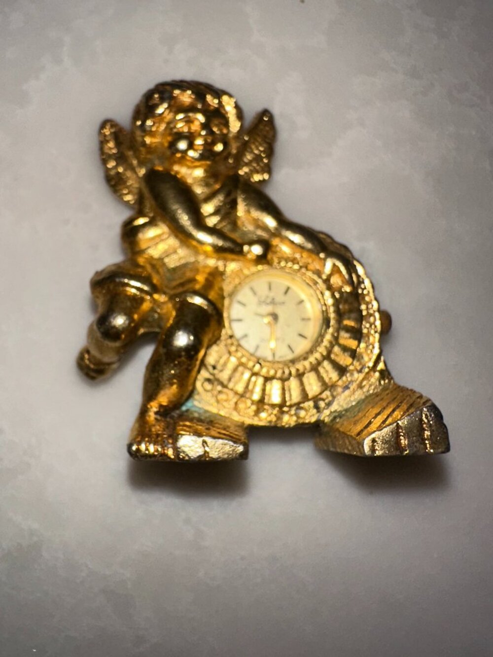 Vintage Gold Tone Cherub Angel Novelty Table Clock